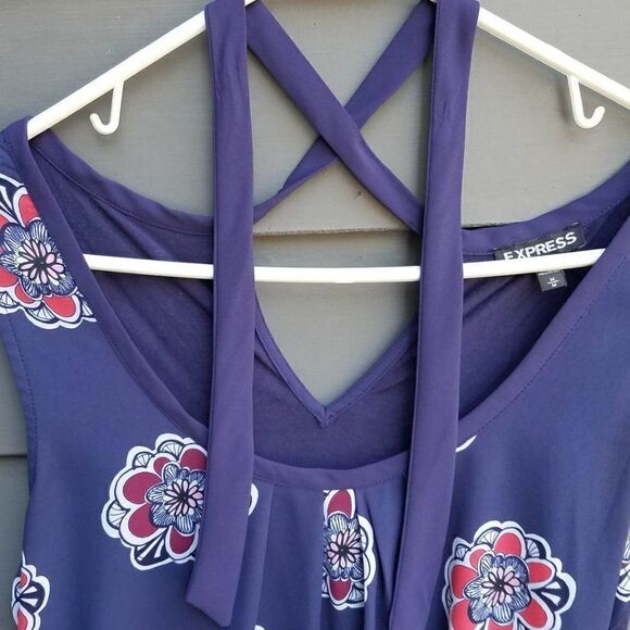 Express Blue Floral Top with Ties size Medium - Picture 5 of 7